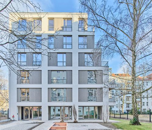 Bild 3 Inklusives Wohnhaus mit KEIM WDVS, Berlin Prinzregentenstraße – bei dem Berliner Neubau stand Nachhaltigkeit im Vordergrund, und so wurde das Gebäude in Holzständerbauweise und mit einem mineralischen Dämmsystem von KEIMFARBEN errichtet